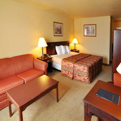 Econo Lodge Inn & Suites Greenbrier Chambre photo